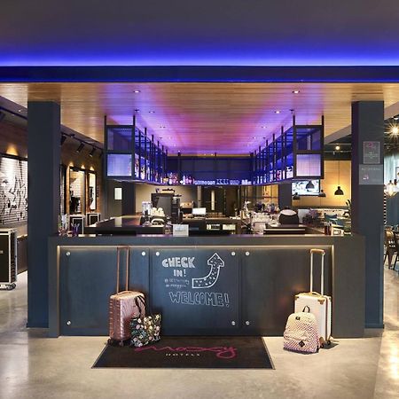 Moxy York Otel Dış mekan fotoğraf