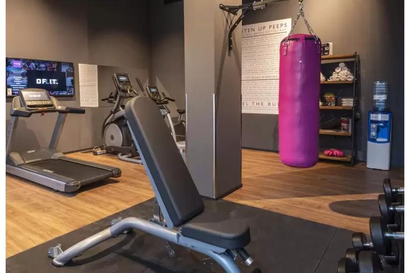 Moxy York Otel Dış mekan fotoğraf